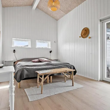 Cozy In With Wifi Holiday home